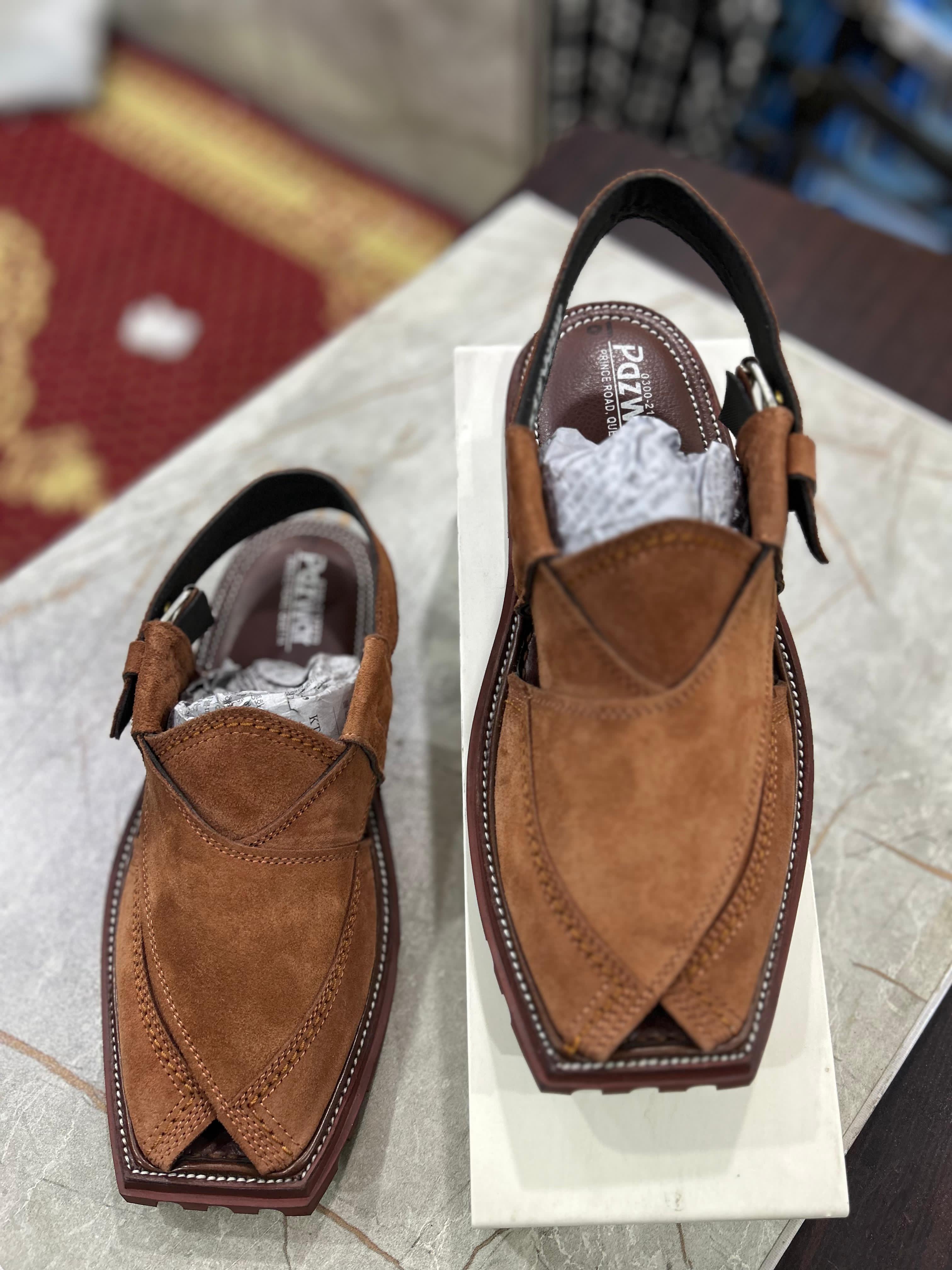 Pazawar Brownish