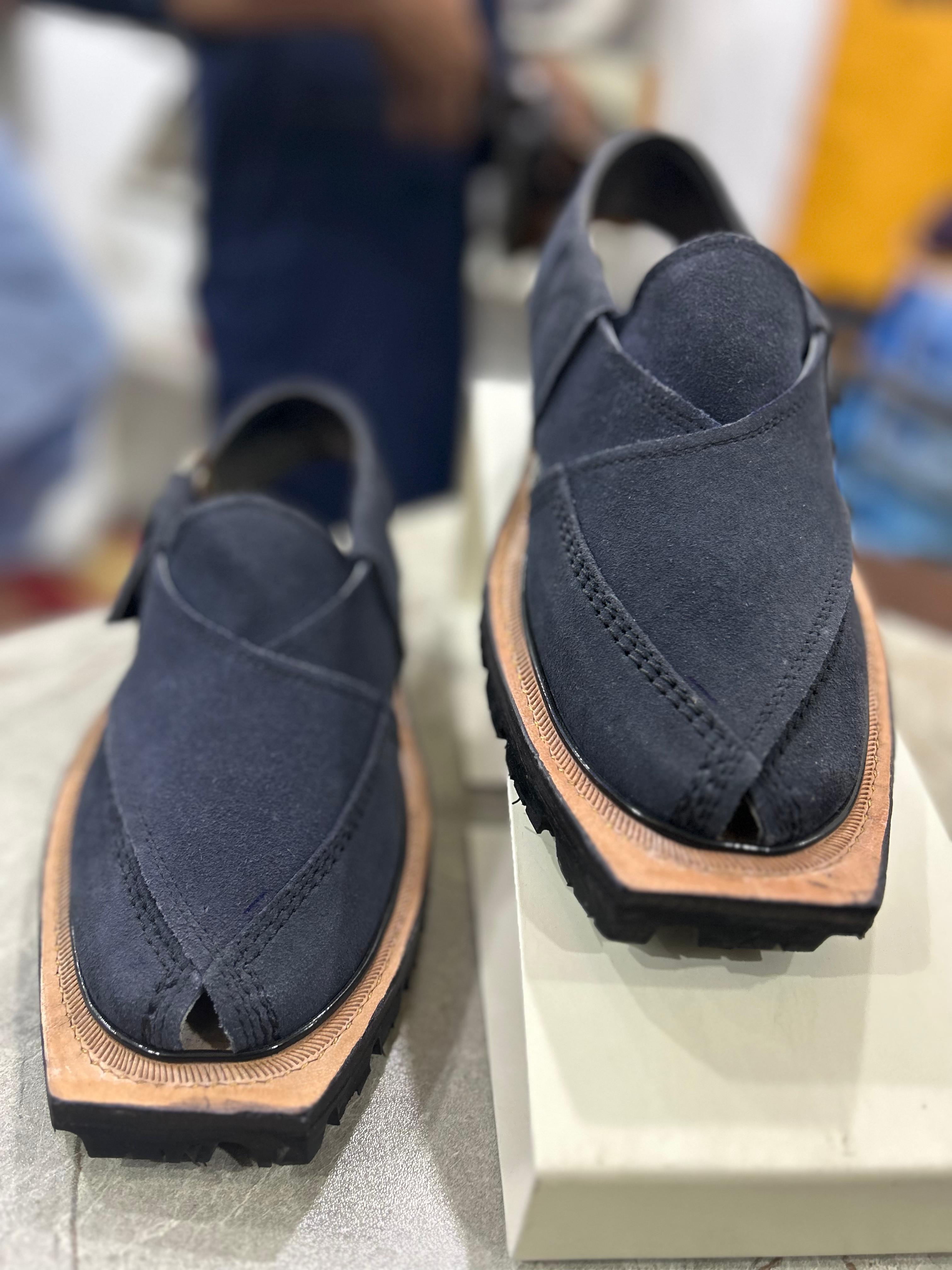Saadat dark bluish