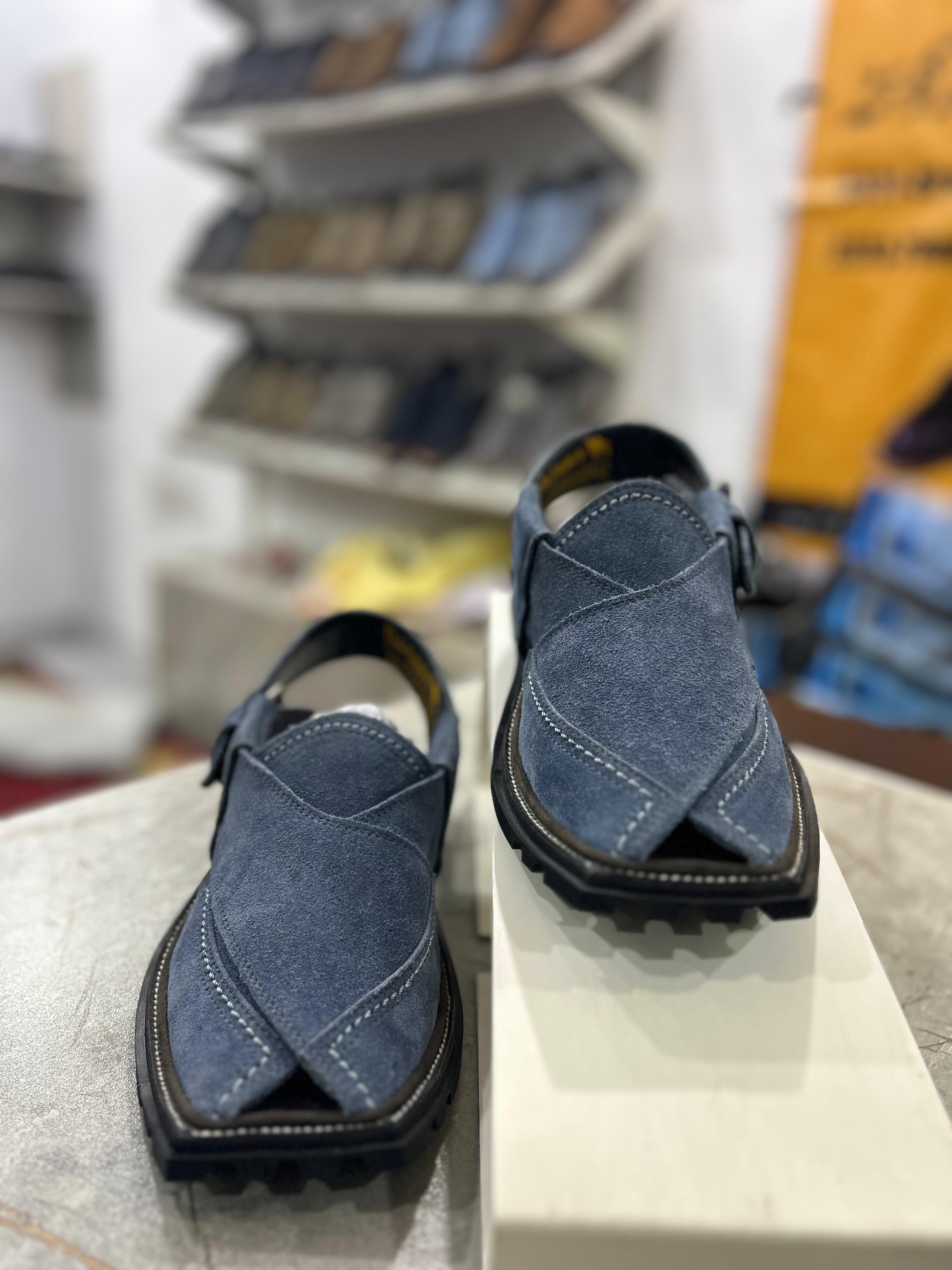 Pazawar Dark blue